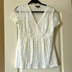 Alfani White lace Overlay Open Neckline Women’s Size Medium